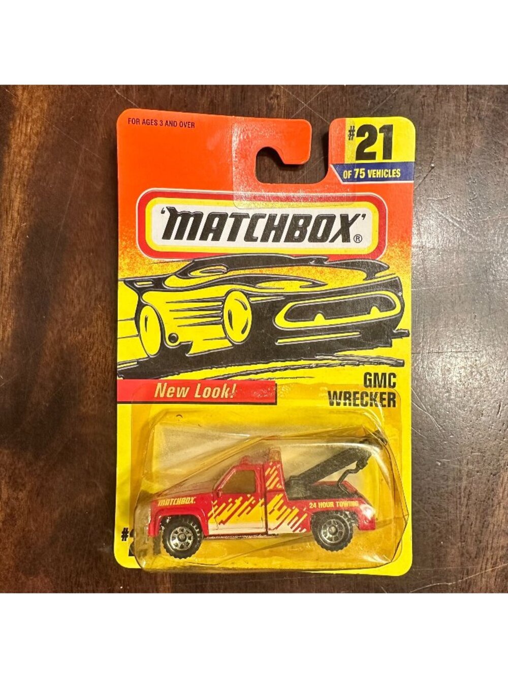 1987 Matchbox GMC Wrecker Diecast Toy Car #21 Of 75 Vehicles In Original Packagi